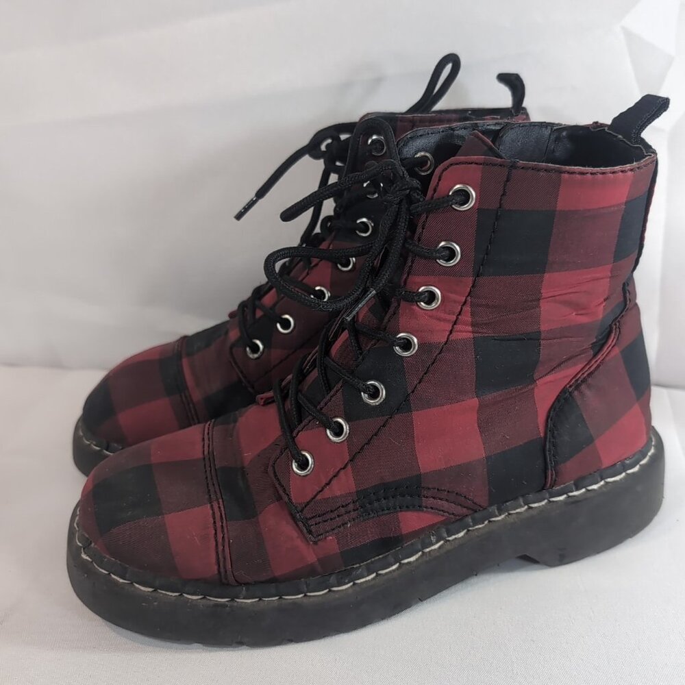 T.U.K. 2013 Anarchic Boots Plaid Red Black Lace Up Women's 9 T2192 7 Eye Punk